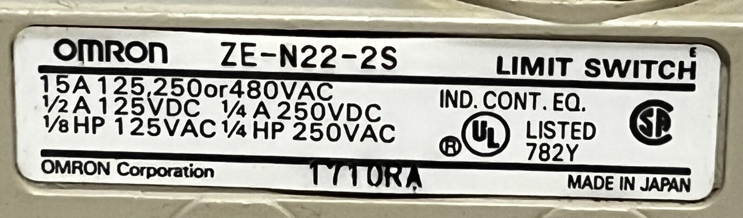 Omron ZE-N22-2S Limit Switch Roller Plunger, SPDT, 15 A, 480 VAC, 1710RA