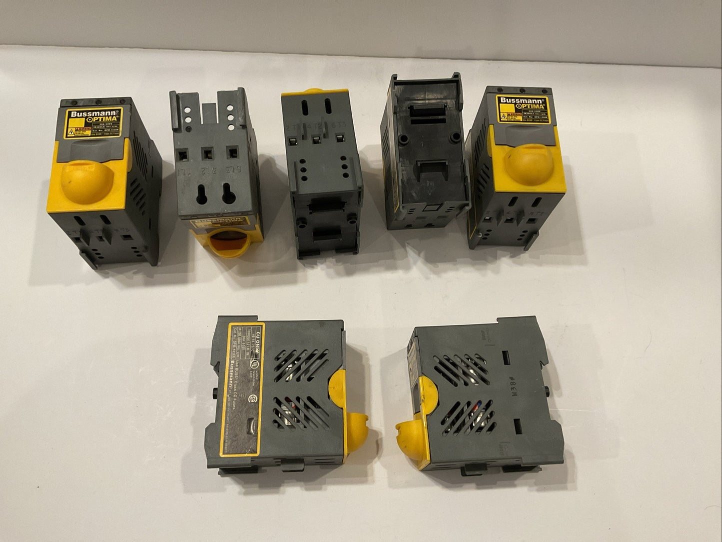 Qty 7 - Bussmann Optima OPM-1038R Fuse Holder for Class CC Fuses, 30A, 600V