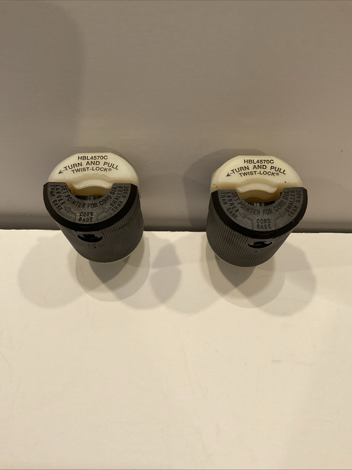 lot of 2 - Hubbell Turn and Pull Twist-Lock HBL4570C MALE PLUG F24