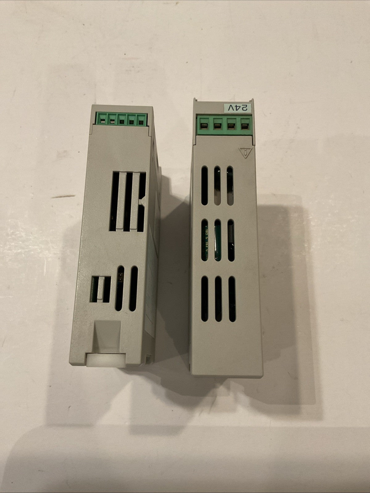 QTY 2 - NAiS Matsushita KT7 Temperature Controller AKT7211100 PLC Temp Module