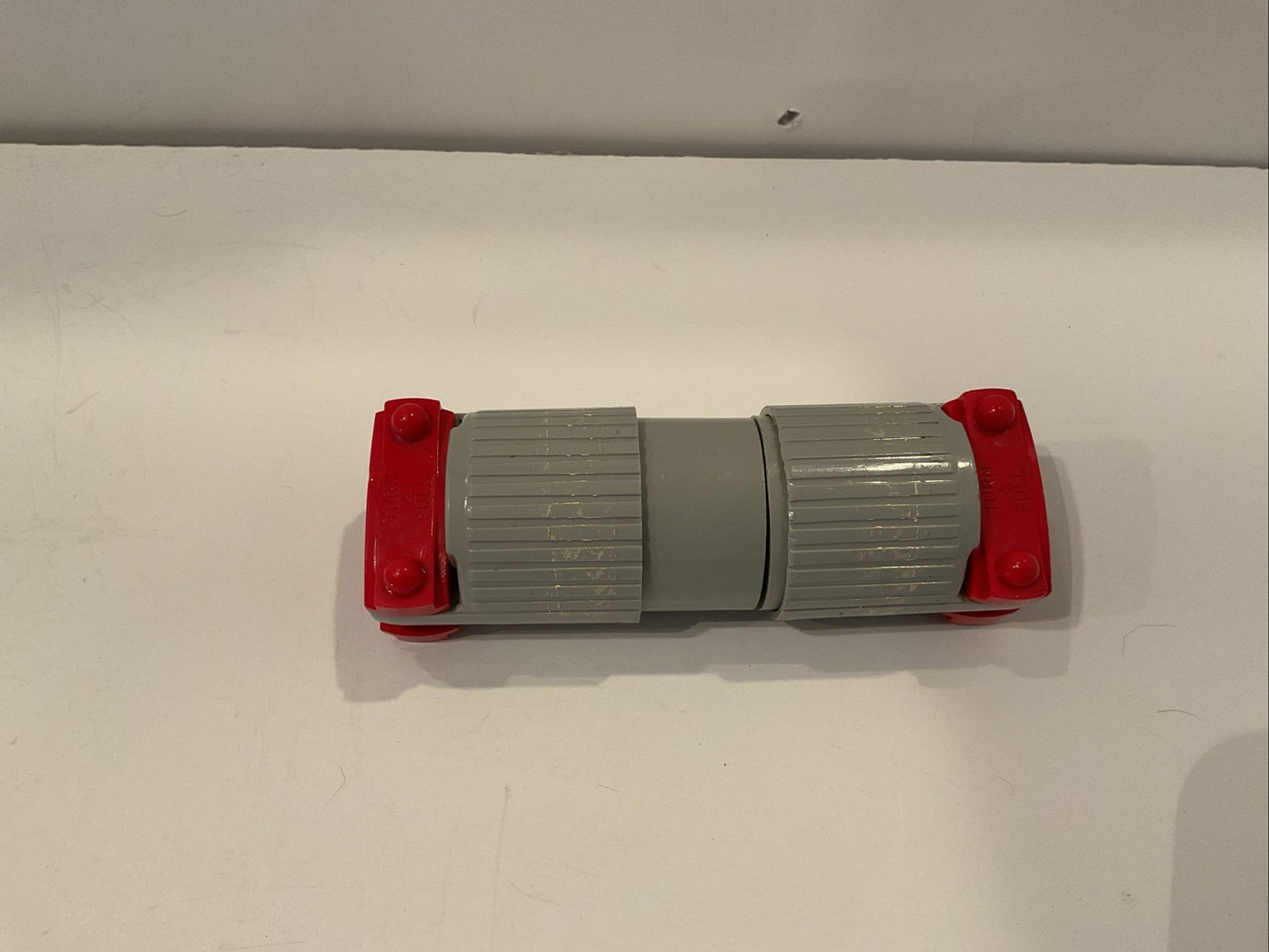 Eagle L6-20R & and L6-20P --- 20A 125/250V Locking Connector Pair