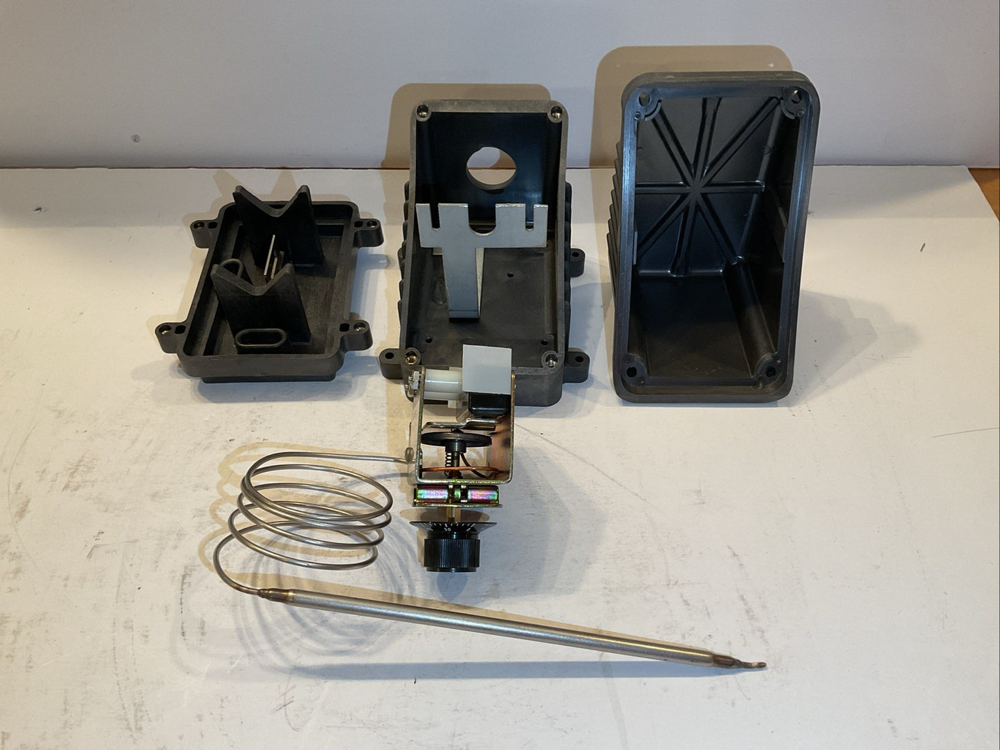 New Chromalox Thermostat E55S-14969 / 558131-001  with enclosure 304SST wetted