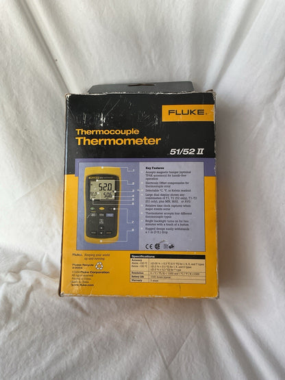 Fluke 51 II Digital Thermometer PREOWNED with the box and Type K termocouple