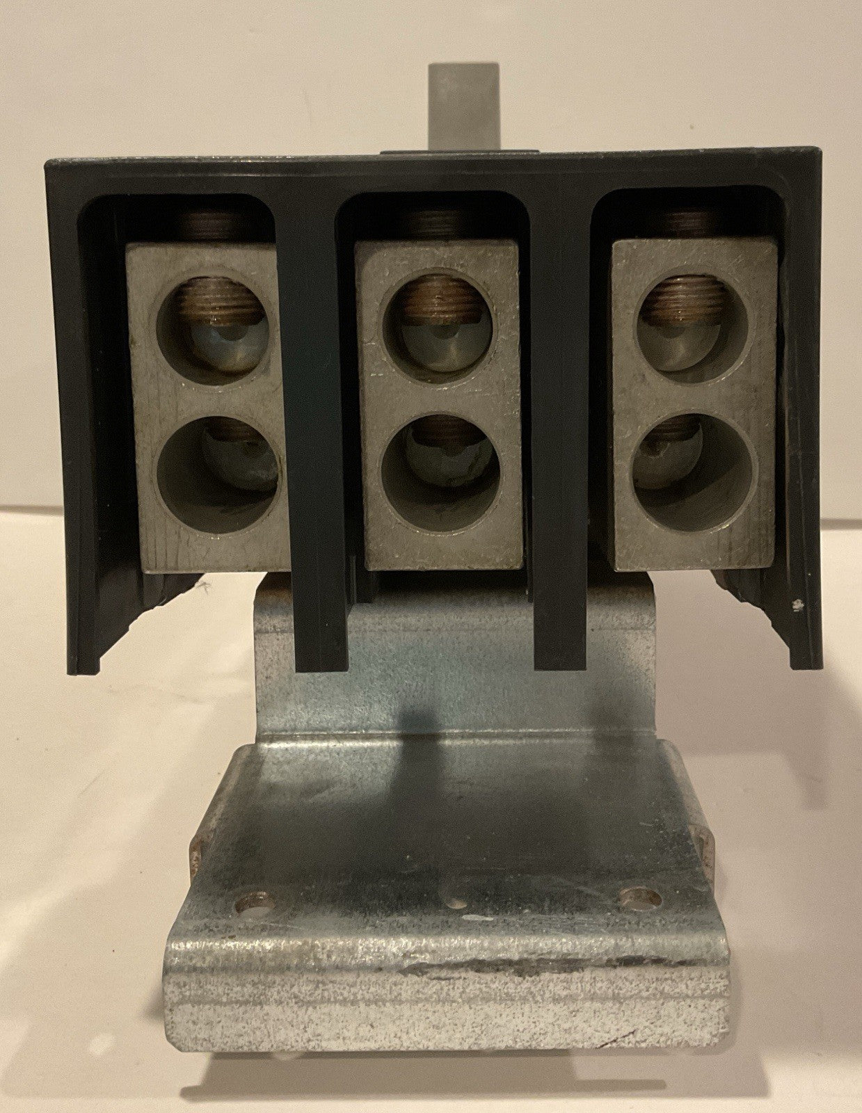 GE 400A 3P SGHA36AT0400 w/ 400A Rating Plug (SRPG400A00) & Mounting Hardware