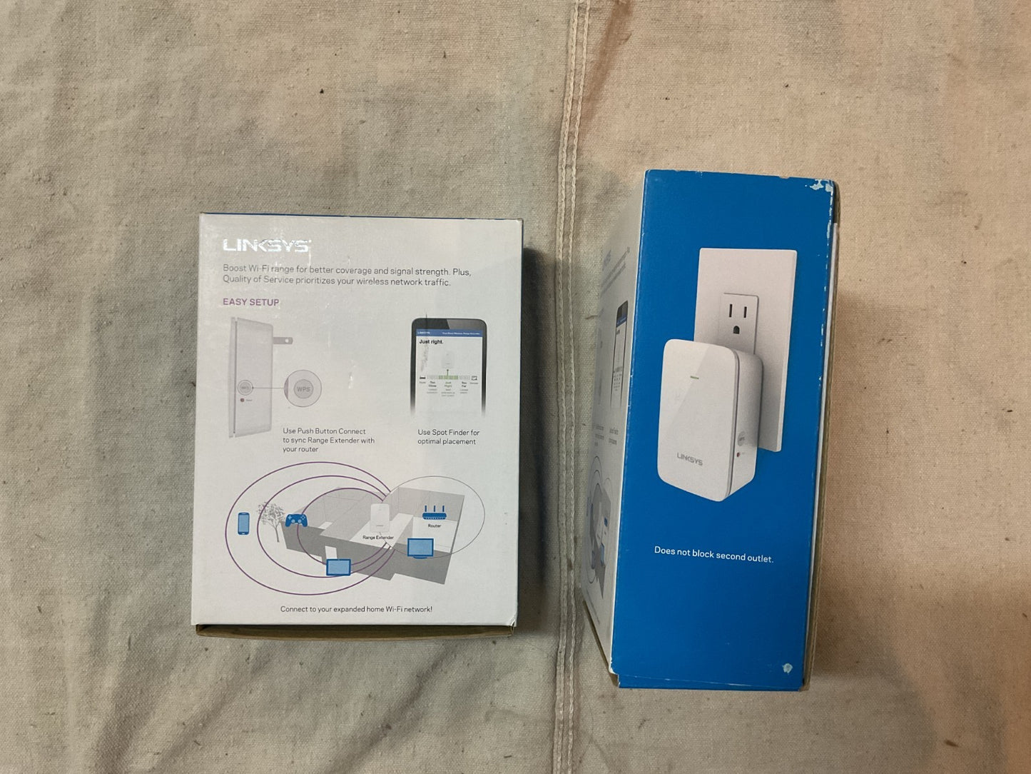 Linksys AC3200 Router with 2x RE6350 AC1200 Dual-Band Wi-Fi Range Extender