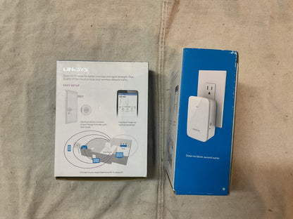 Linksys AC3200 Router with 2x RE6350 AC1200 Dual-Band Wi-Fi Range Extender
