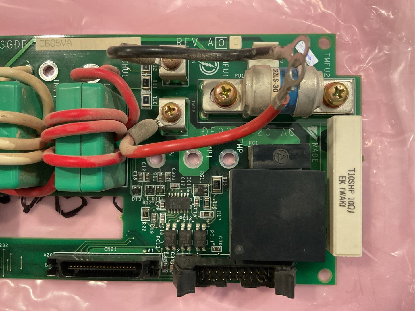 YASKAWA  SGDB-CB05VA DF9202720-A0