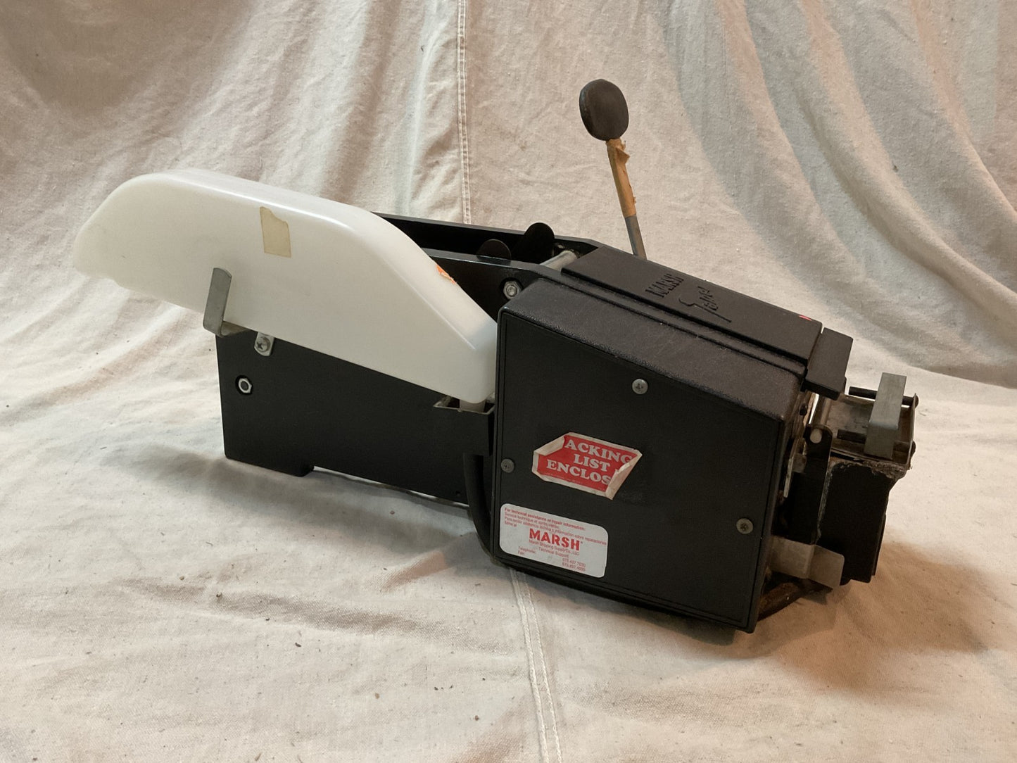 Marsh Gummed Tape Dispenser/Hand Taper Black