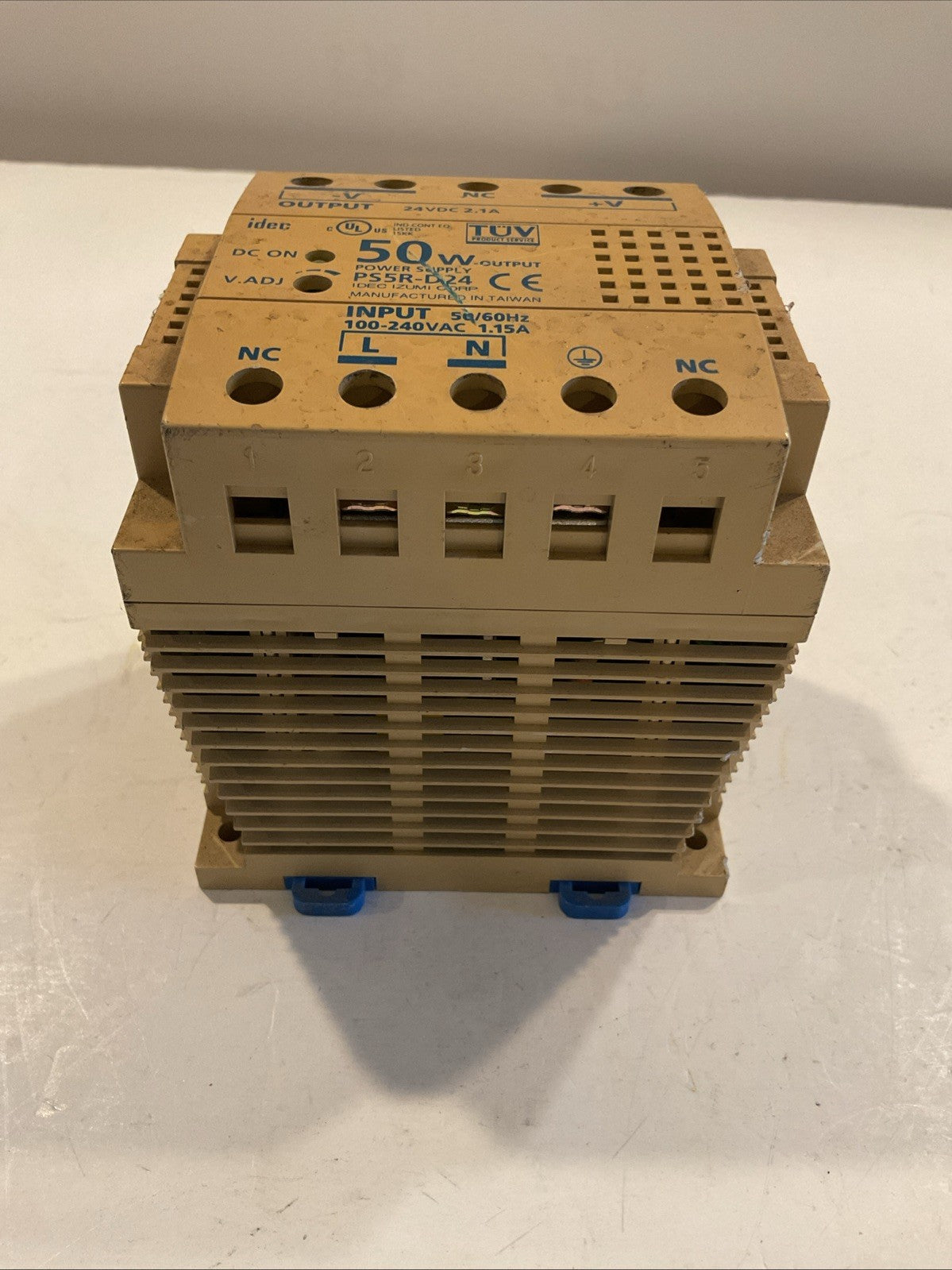 IDEC PS5R-D24 Power Supply 50W Output-24VDC 2.1A Input-100-240VAC 1.15A 50/60Hz