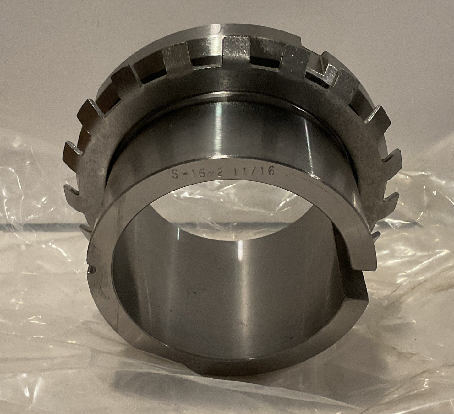 SKF SNW 16-2-11/16.ADA BEARING ADAPTER SLEEVE with LOCKNUT