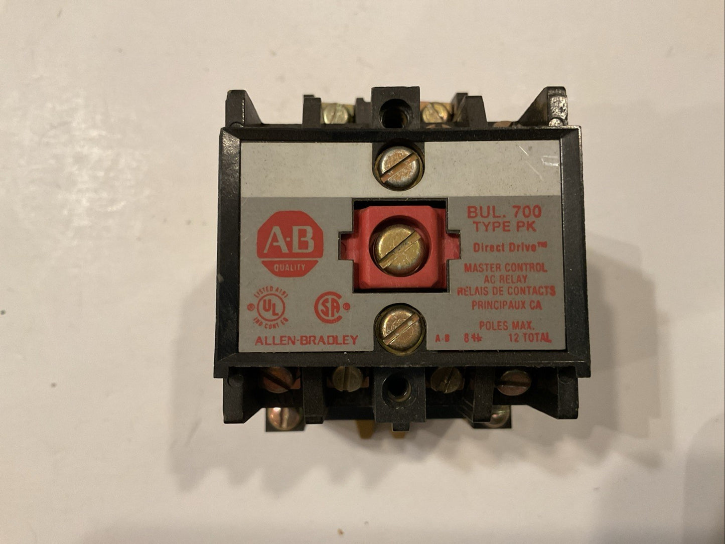 Allen-Bradley 700-P400A1 Relay