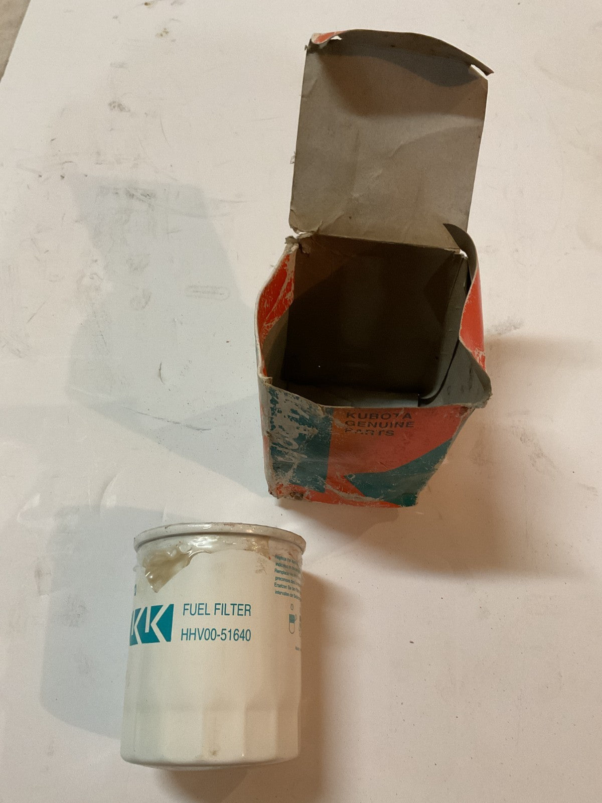 New OEM Kubota HHV00-51640 Fuel Filter