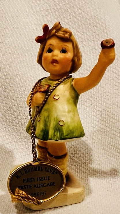 Goebel  Hummel Club Exclusive Edition Figurine “FOREVER YOURS”  # 793