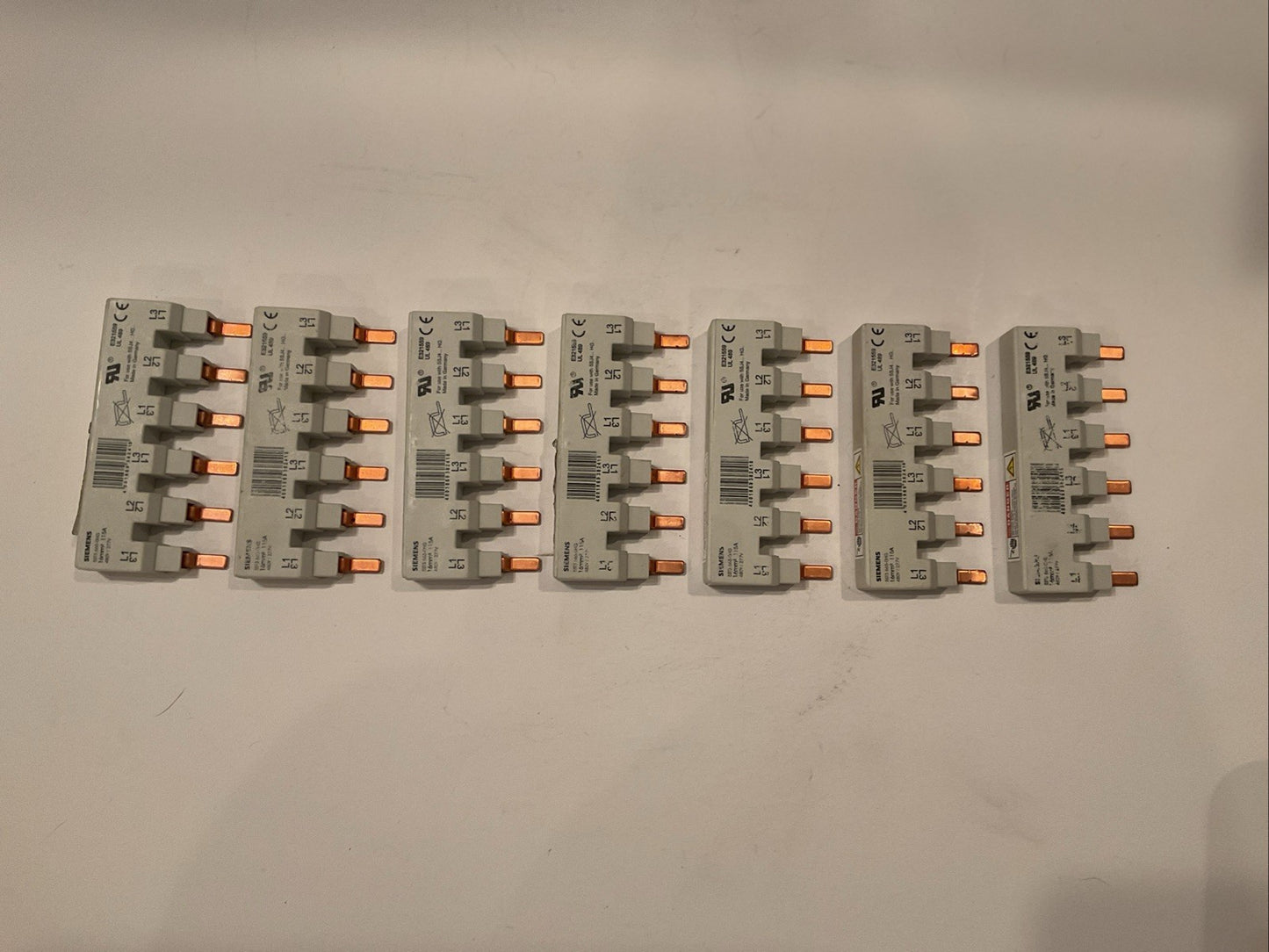 Lot of (7) Siemens 5ST3 665-0HG Connection Terminals 16mm2/ 115A