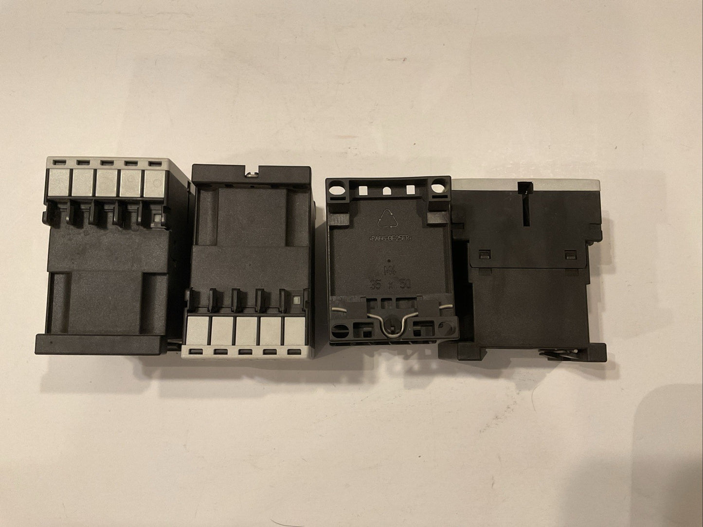 QTY 4 used Siemens 3RH1131-2AP00 Auxiliary Contactor 230v Coil