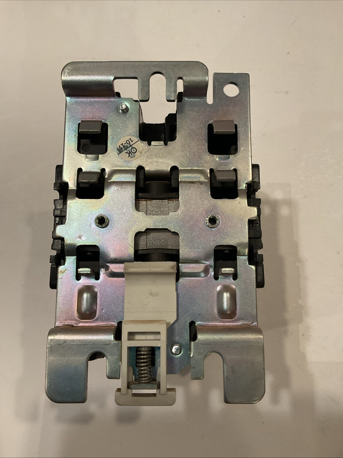 Dayton 6EAR6 IEC Contactor, 80 AC3: 80A ,  3 P, Non-Reversing
