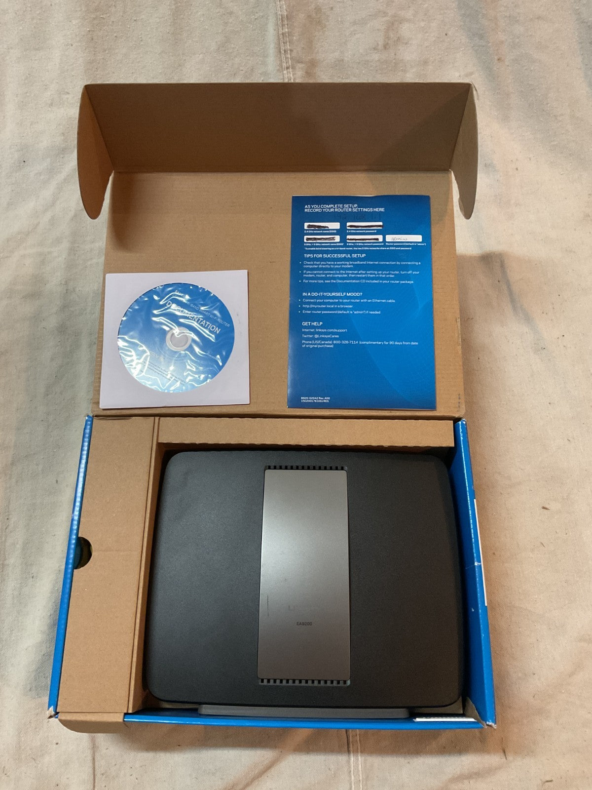 Linksys AC3200 Router with 2x RE6350 AC1200 Dual-Band Wi-Fi Range Extender
