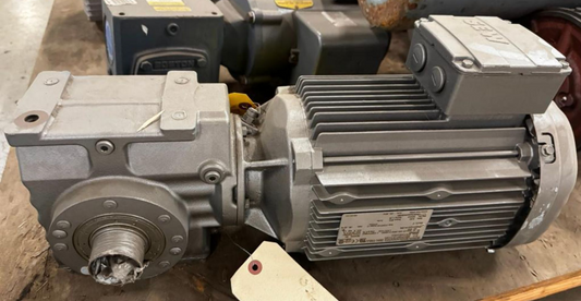 Sew-Eurodrive Gearbox, ST57DRE100LA  3HP 3 PH, 60 Hz rpm 300-1800/10-60 HZ