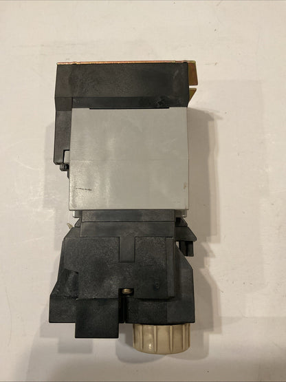 Square D 8501 XTD1 Timing Relay Series A, 8501 X040 110/120V Coil