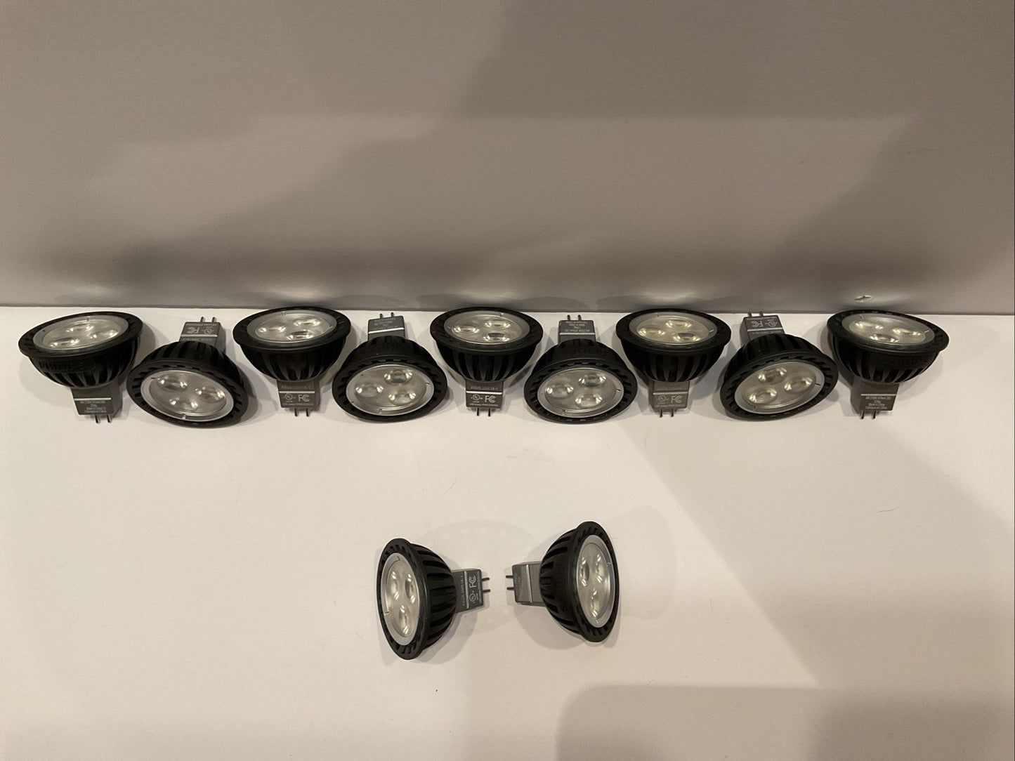 Qty 11-Philips Endura LED 4GU5.3MR16-1 - MR16 24 Degree Flood - 4W-45000Hrs