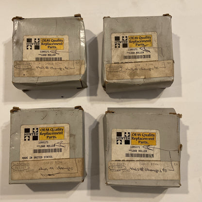 QTY 4 NEW HYSTER 1395172 / 1395172 (NEW IN BOX)