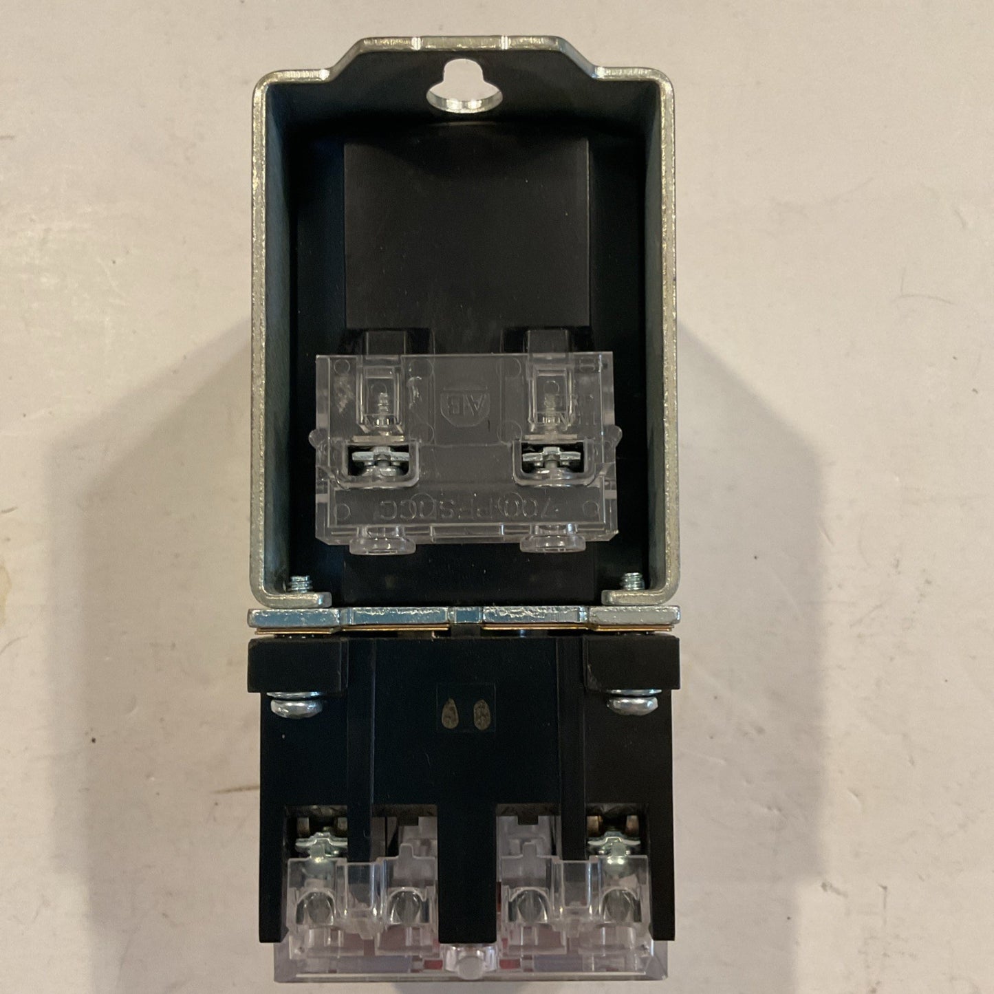 Allen Bradley 700DC-P200Z24 Ser F DC Industrial Relay 10A / 600VDC