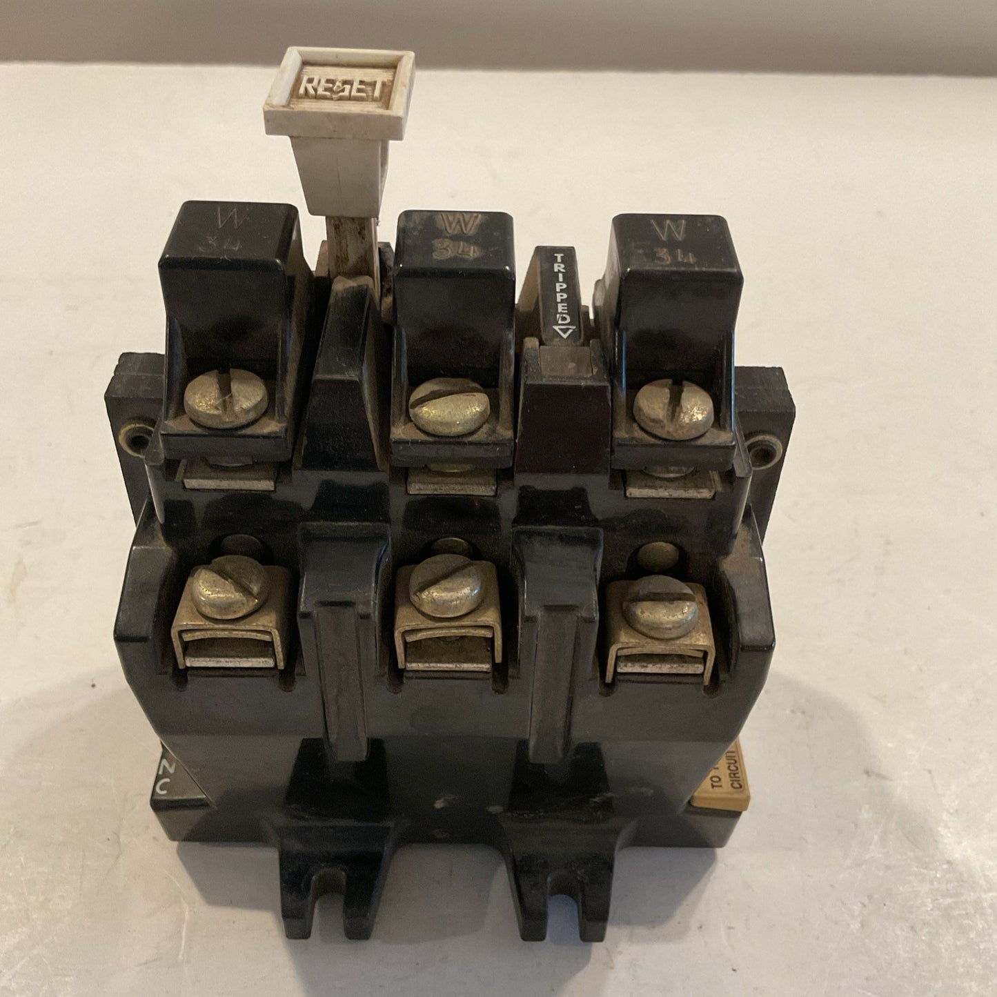 Allen Bradley 592-BOV16 SER B Overload Relay