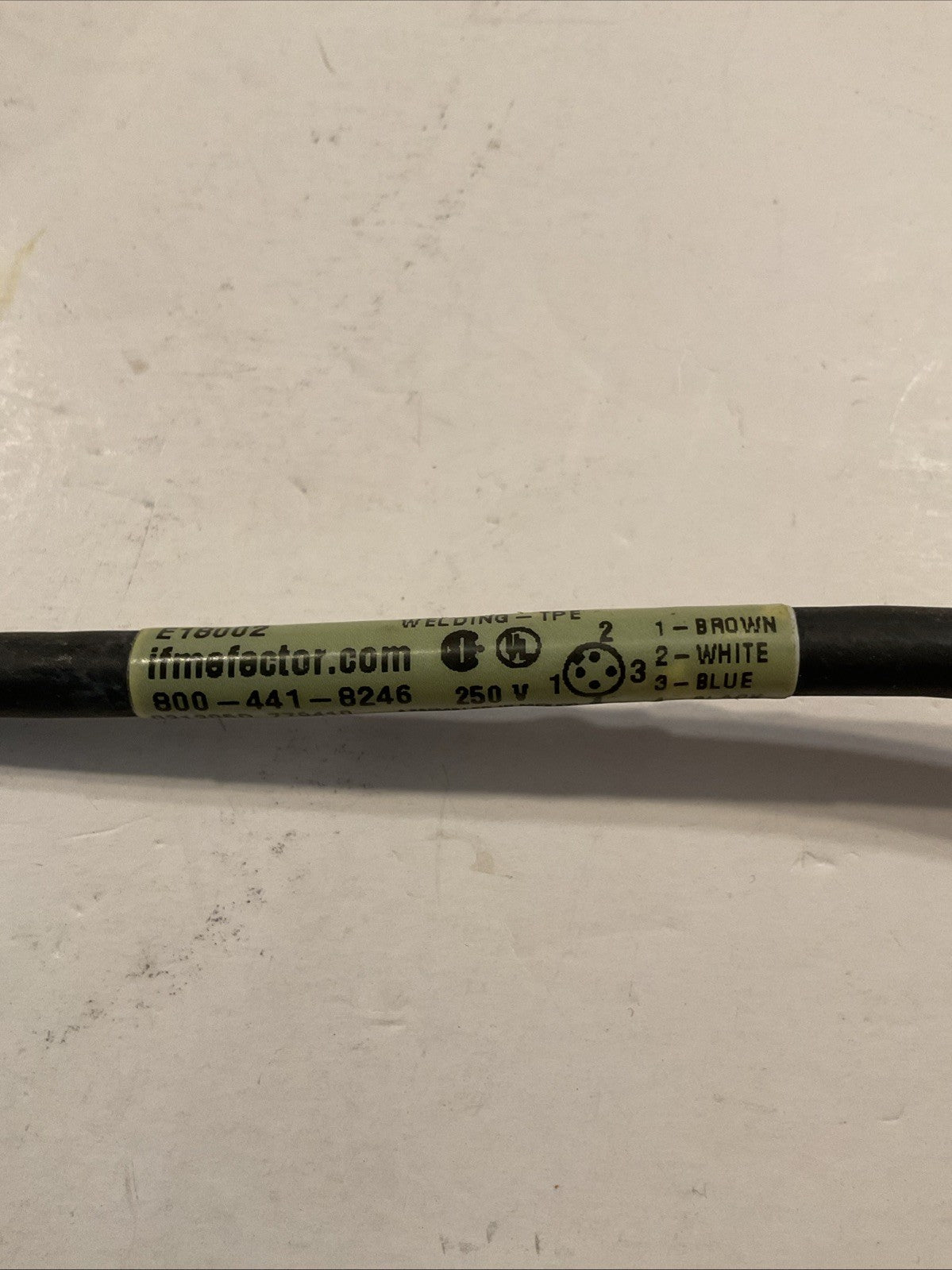 Qty 2 - IFM  KN5101 KNM30NUAFPKG/US Poximity Sensor