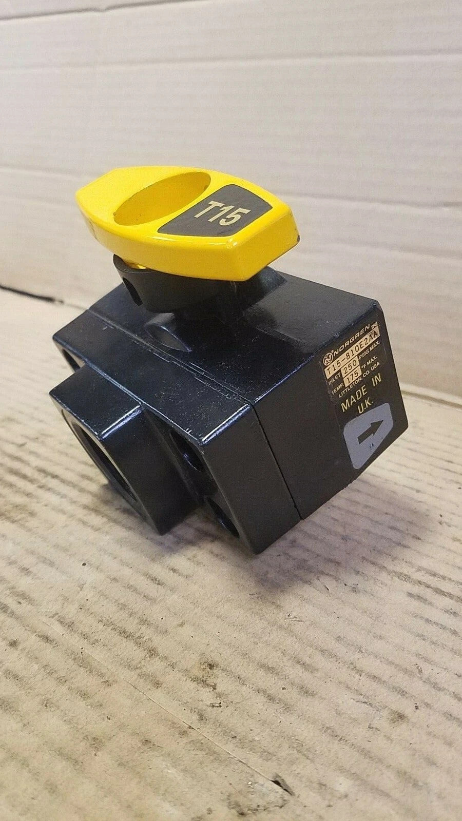 NORGREN #T15-810E2AA  INLET VALVE (250 PSIG MAX.)