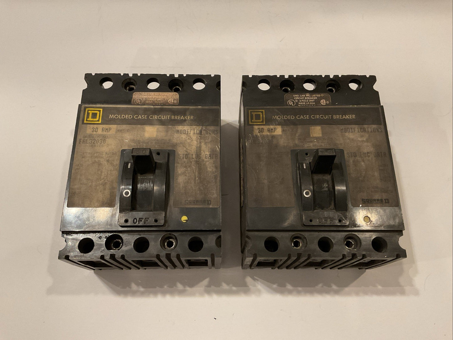 QTY 2 - SQUARE D FAL32030 30A 30 AMP 3-POLE CIRCUIT BREAKER