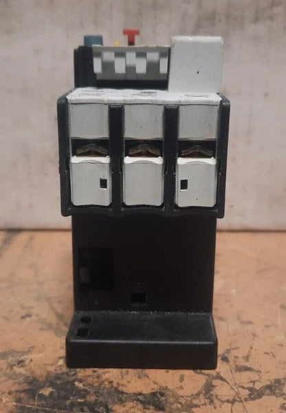 Qty 9 ALLEN BRADLEY  Cat# 193-TAB60 Ser. A  OVERLOAD RELAY (4-6A)