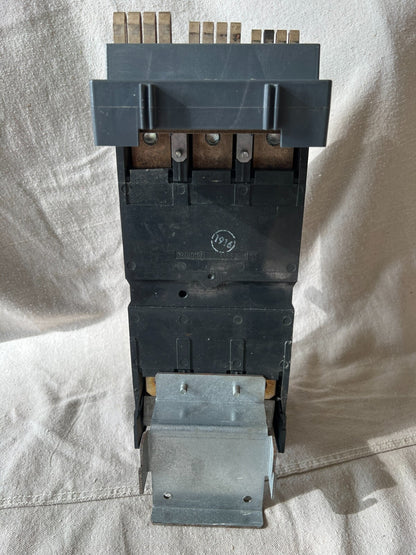 GE SGHA36AT0400 300/400A Circuit Breaker 3P SRPG400A300 Untested