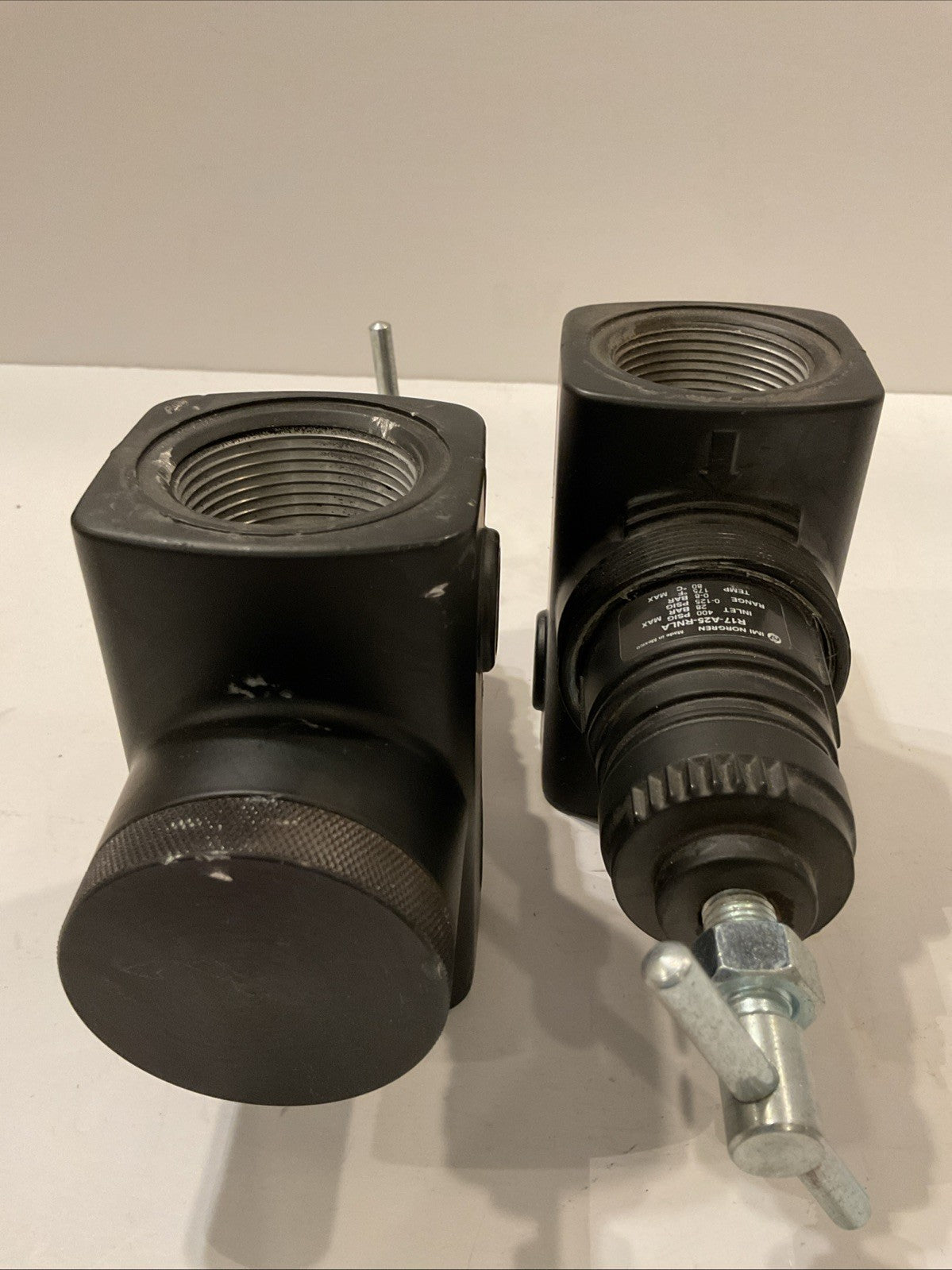 QTY 2 - IMI NORGREN  #R17-A25-RNLA  REGULATOR (400 PSIG MAX.)