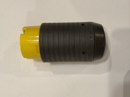 NEW LEGRAND L520-C L520C,  20 AMP 125V LOCKING CONNECTOR BLACK YELLOW