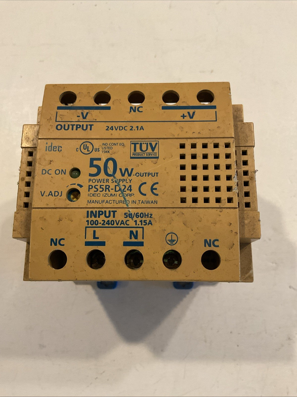 IDEC PS5R-D24 Power Supply 50W Output-24VDC 2.1A Input-100-240VAC 1.15A 50/60Hz