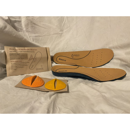 Brown Lace Up Rogue Powell Peanut Shoes in Box, Used with Arch Support - Size 10
