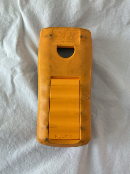Fluke 51 II Digital Thermometer PREOWNED with the box and Type K termocouple