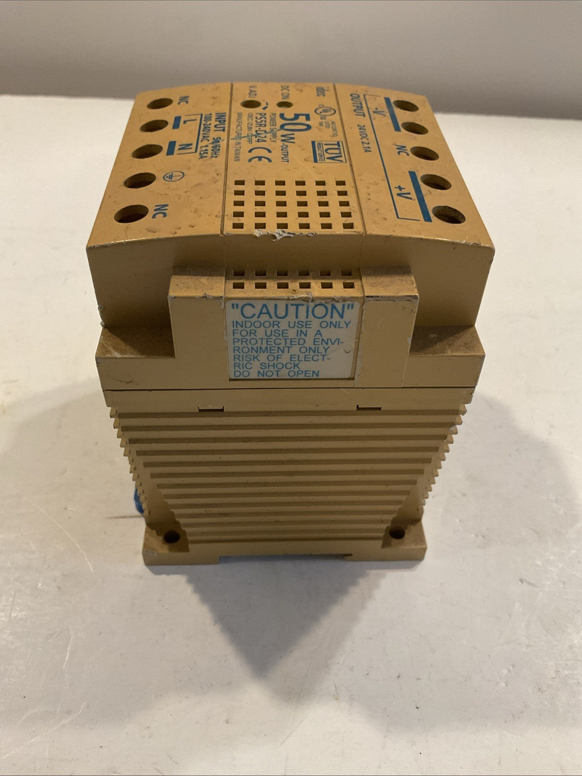 IDEC PS5R-D24 Power Supply 50W Output-24VDC 2.1A Input-100-240VAC 1.15A 50/60Hz
