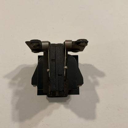 Allen-Bradley Control Relay 700-C200A1 Series B