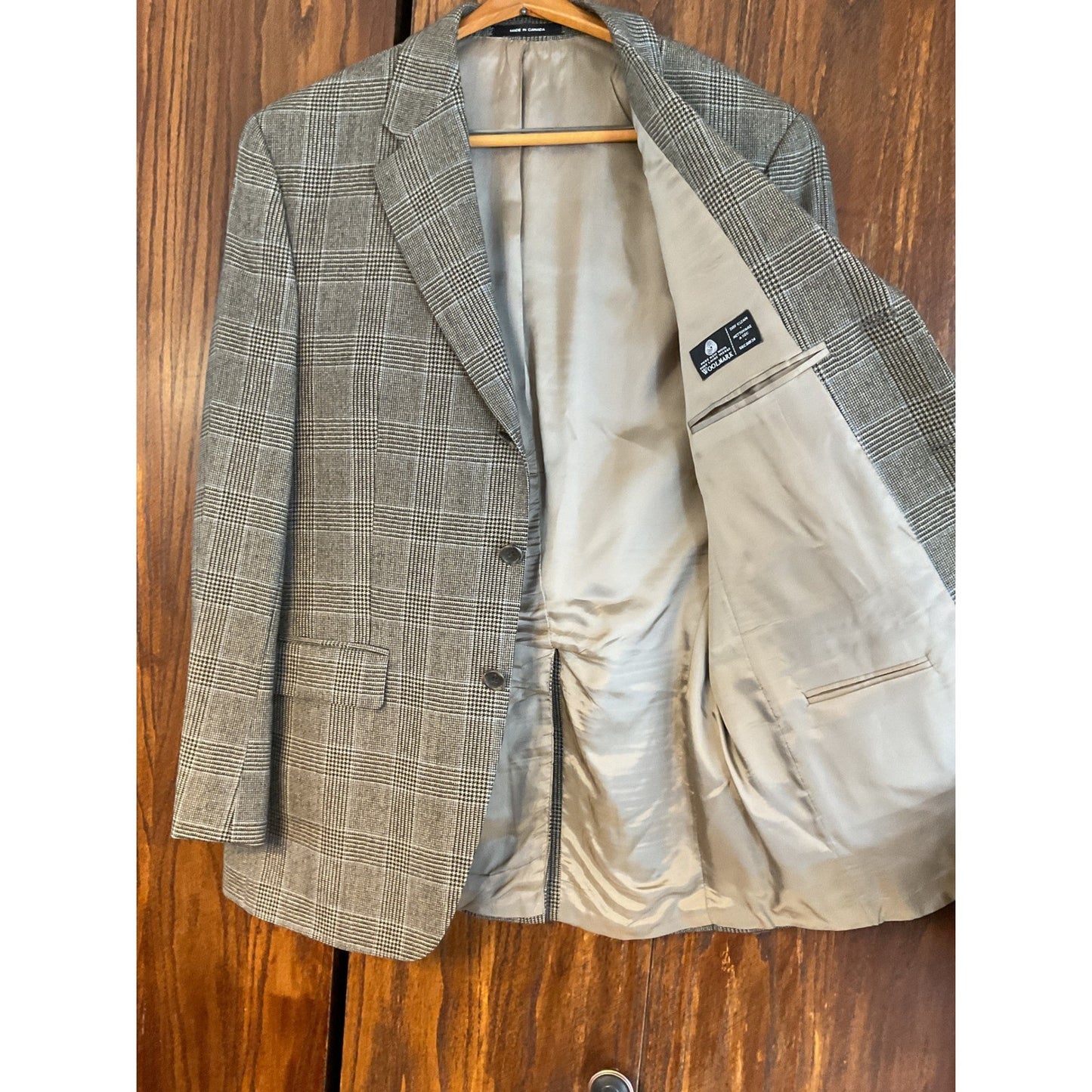 Marshall Fields Pure New Lamb's Wool Blue and Grey Plaid Blazer - 1998