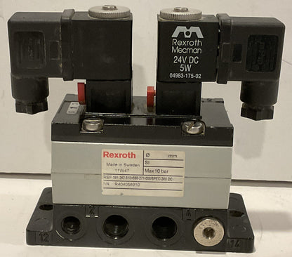 Rexroth R404058910 Pneumatic Directional Valve 24V DC (581-242-010+580-271-000)