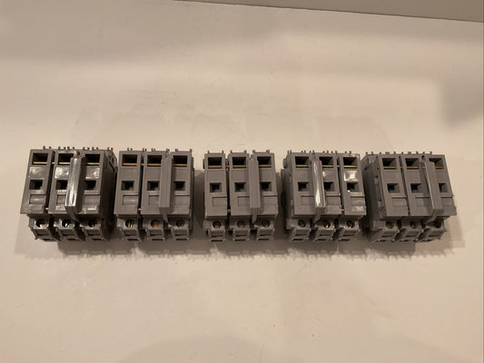 QTY 5 Entrelec Fuse Terminal  MB10/22S