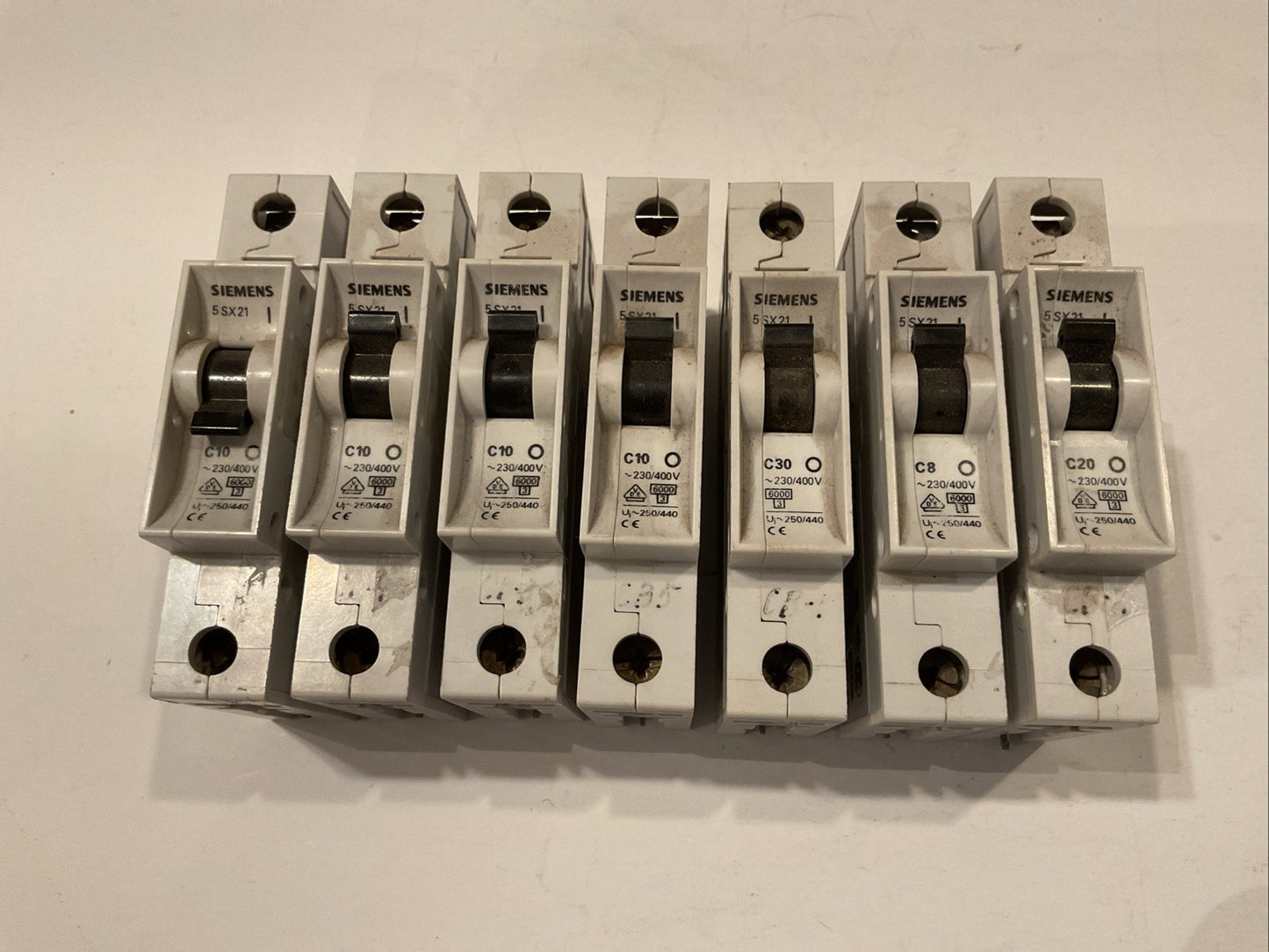 LOT OF 7 5SX21 Siemens Circuit Breaker 250/400V 1 Pole (C8, (4)C10, C20 and C30)
