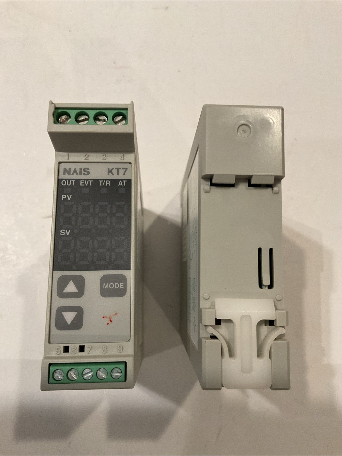 QTY 2 - NAiS Matsushita KT7 Temperature Controller AKT7211100 PLC Temp Module