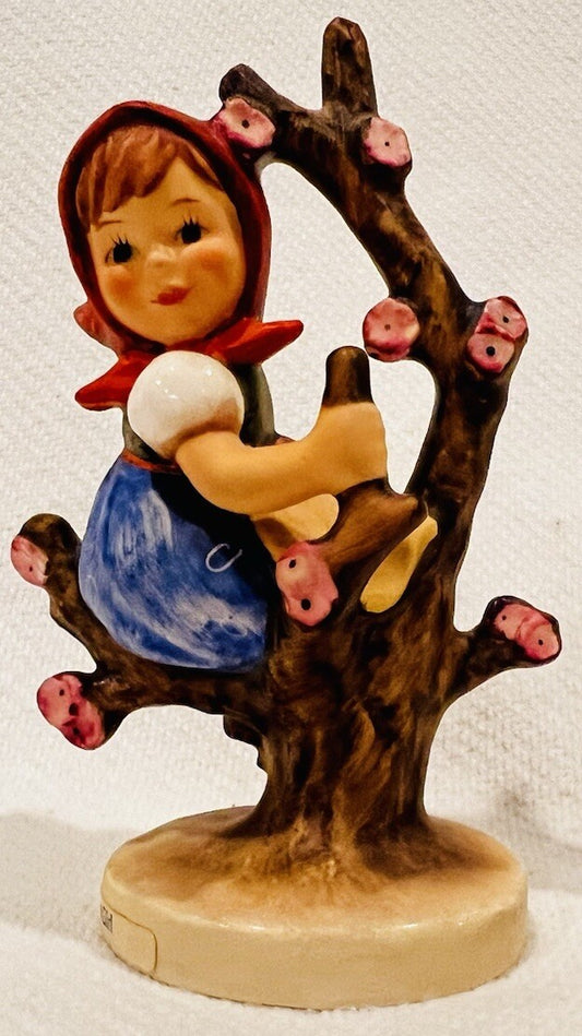 Goebel Hummel West Germany #747 3/0 "Apple Tree Girl" 4-1/4” Figurine