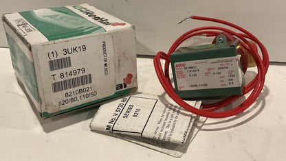 New ASCO RedHat Solenoid Valve 8210B021  120/60  110/50  3UK19  T814979