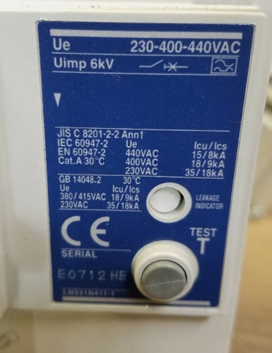 Mitsubishi NV225-CWU3 Circuit Breaker 225 Amp 240VAC 3 Phase with On/Off Switch