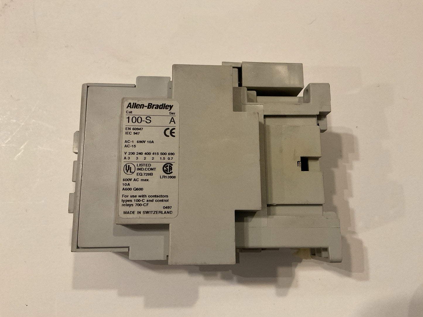 Allen Bradley 100-C30*00 Ser A Contactor 600V AC attached (100FSC 280 and 100-S)