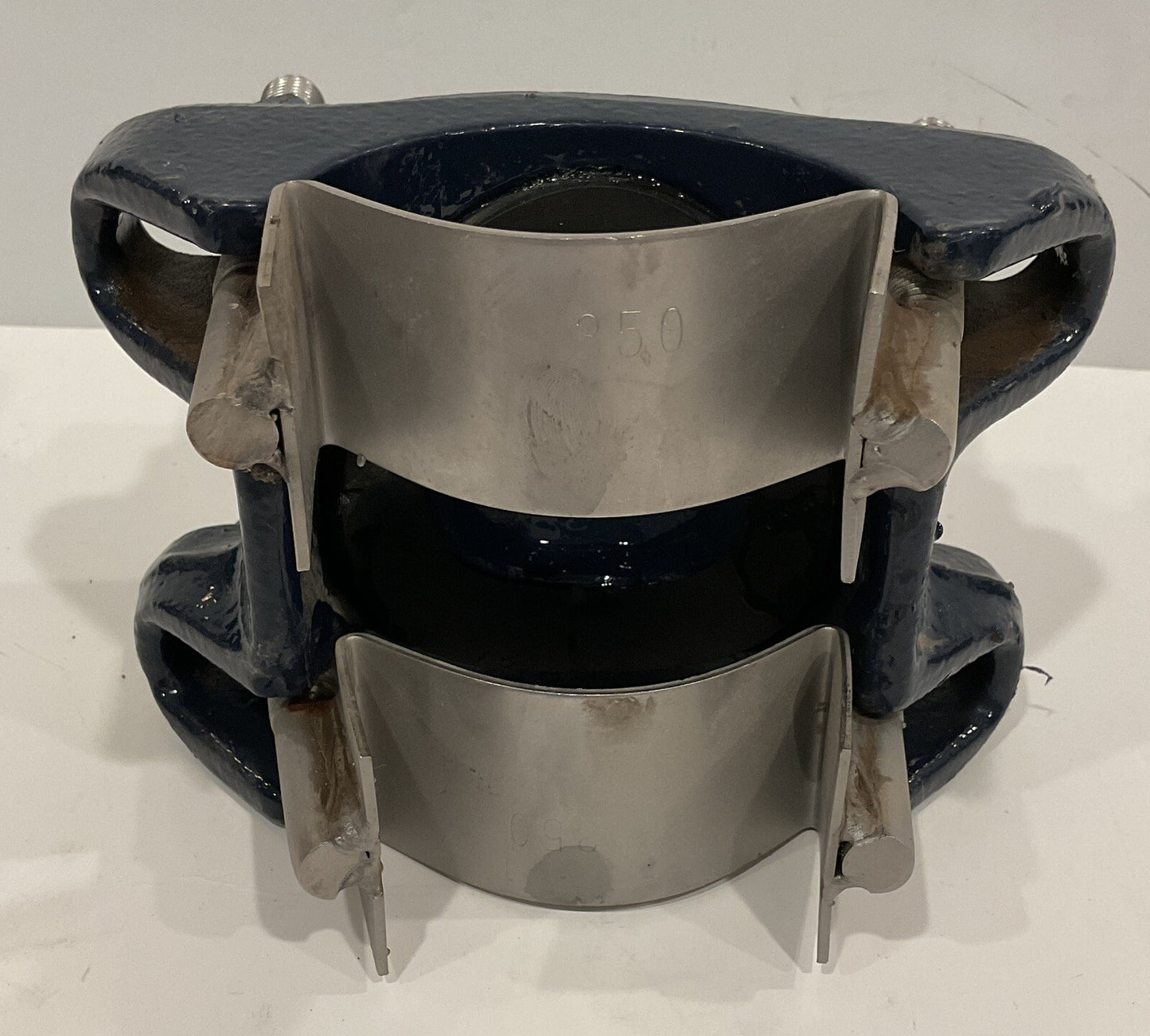 JCM406 Epoxy Coated Service Saddle w/ Double S/S Straps 0350 X 3/4"IP 3.25-3.50