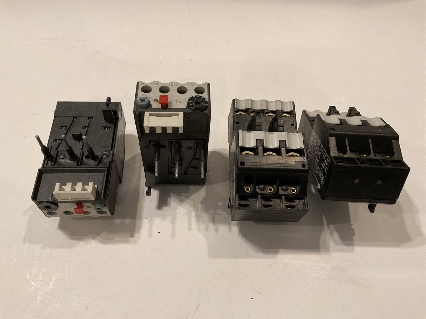 QTY 4 Allen Bradley 193-TAB60 Thermal Overload Relay 4-6a